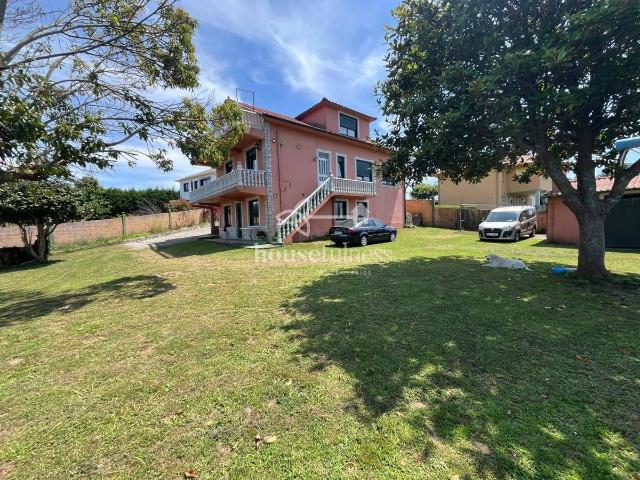 Chalet en venta en Valdoviño, Ferrol