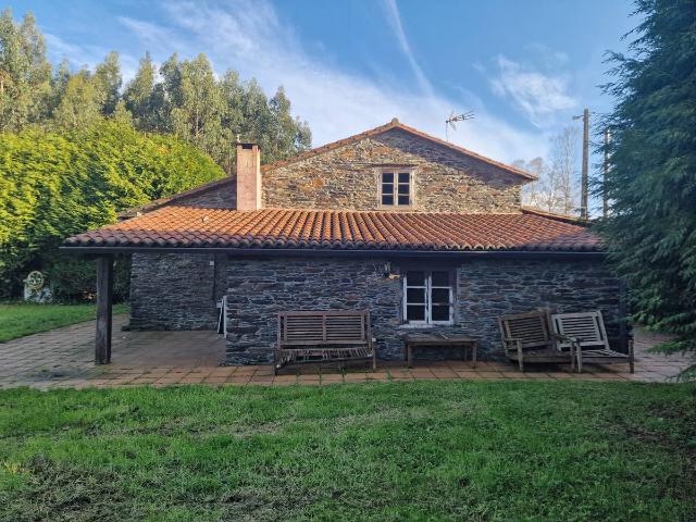 Chalet en venta en Valdoviño, Ferrol