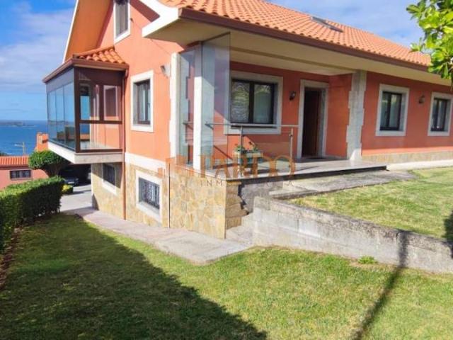 Chalet en venta en Valdoviño, Ferrol