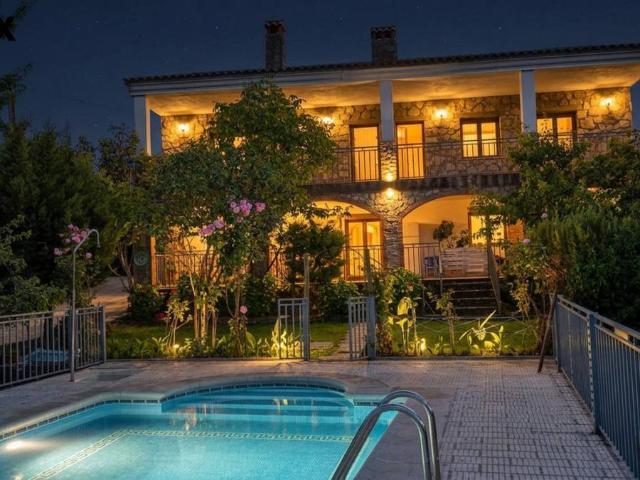 Chalet en venta en Valencia De Alcántara, Extremadura