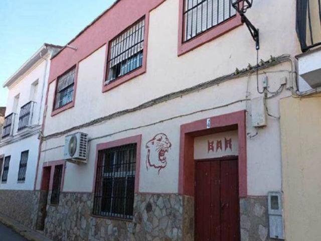 Villa en venta en Valencia De Las Torres