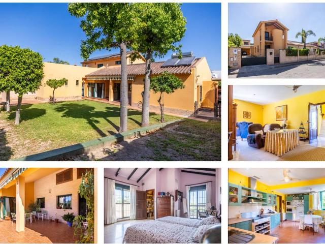 Chalet en venta en Valencina De La Concepción, Andalucía
