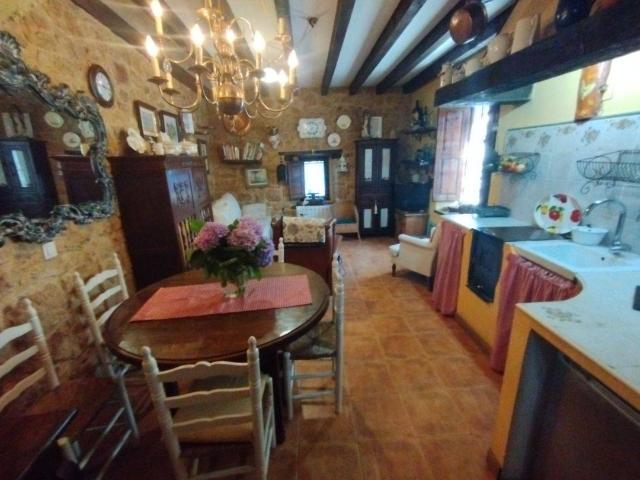 Chalet en venta en Quintana Martín Galíndez, Valle De Tobalina