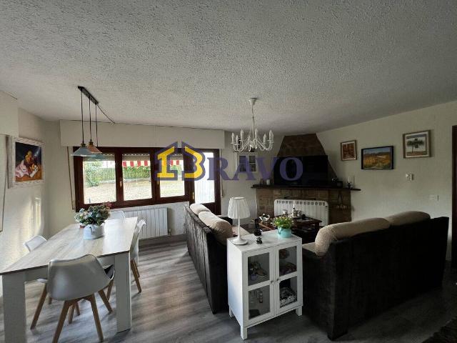 Chalet en venta en Quintana Martín Galíndez, Valle de Tobalina