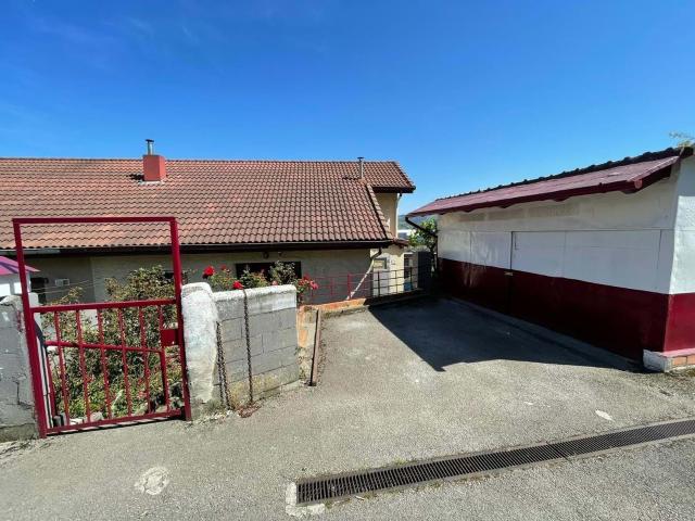 Villa en venta en Valle De Trápaga-trapagaran, Llano