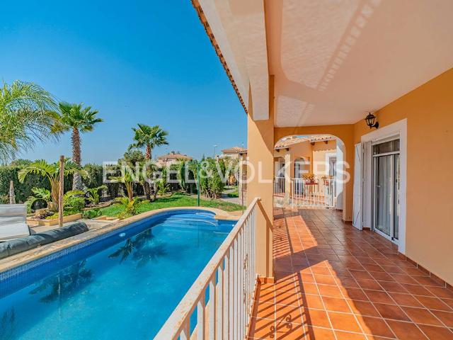 Villa en venta en Mutxamel Villa en venta en Mutxamel