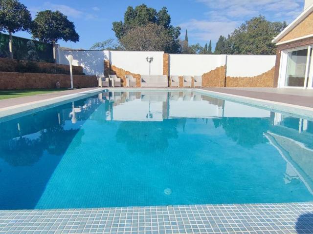 Villa en venta en Mutxamel