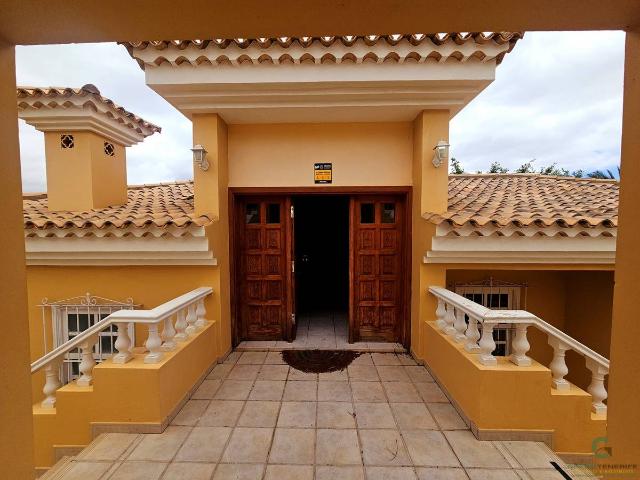 Chalet en venta en Las Casas, Arona
