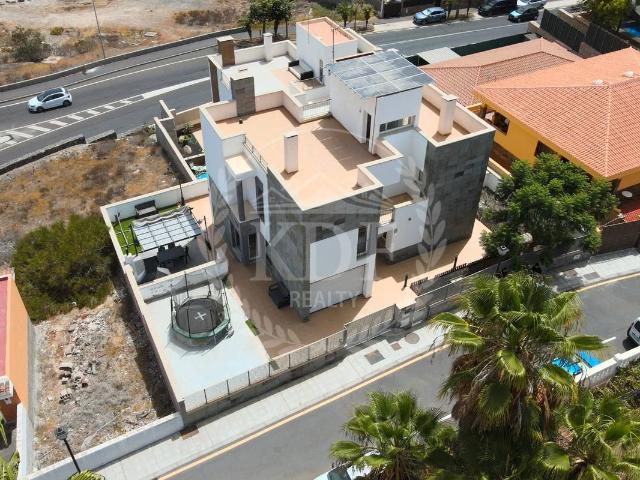 Chalet en venta en Las Casas, Arona