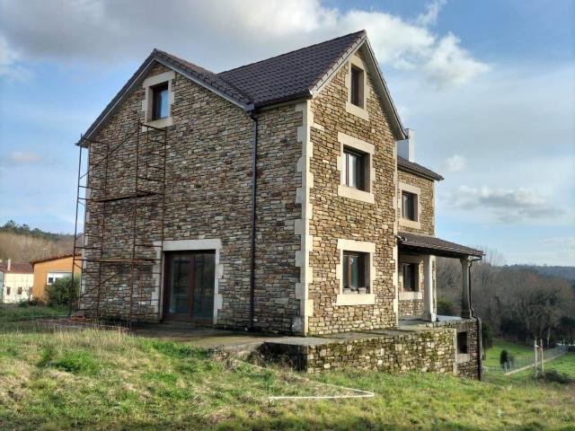 Chalet en venta en Vedra, Santiago