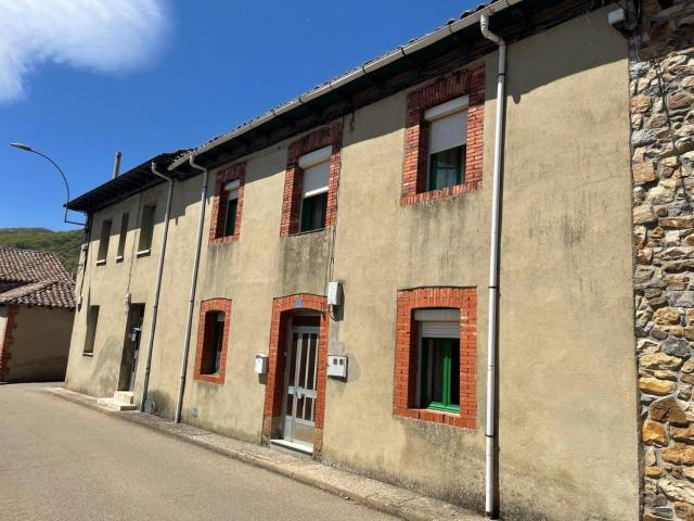 Chalet en venta en Vegacervera, Castilla y León