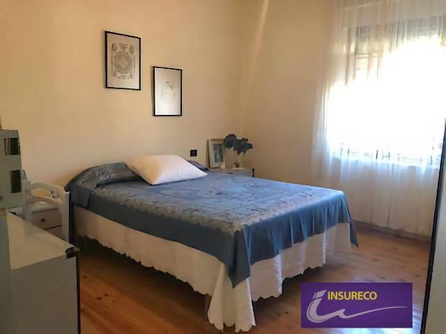 Chalet en venta en Vegacervera, León