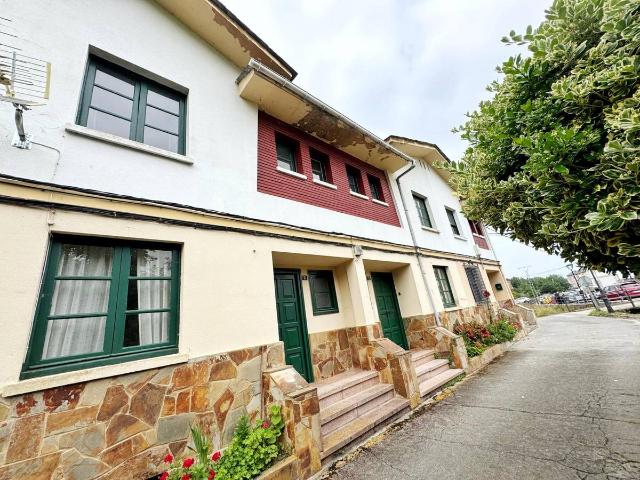 Villa en venta en Vegadeo