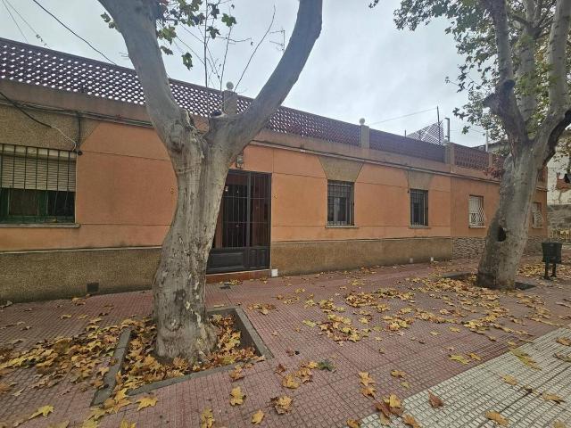 Chalet en venta en Distrito I, Alcalá De Henares