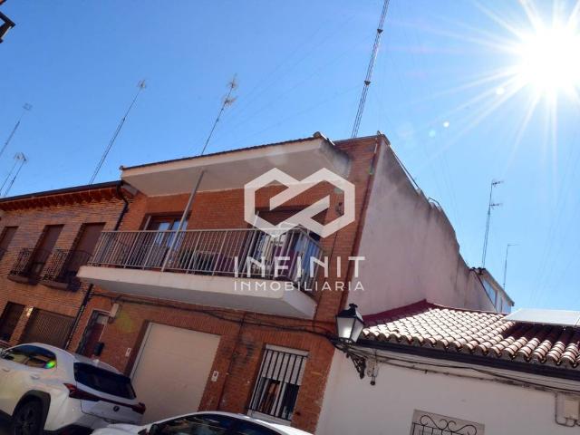 Villa en venta en Alcalá De Henares, Venecia