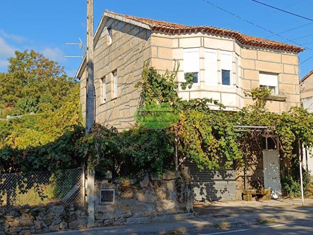 Chalet en venta en Centro, Ourense