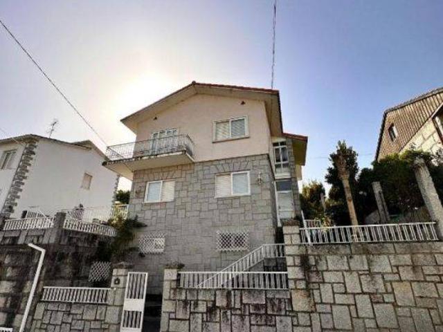 Chalet en venta en Centro, Ourense