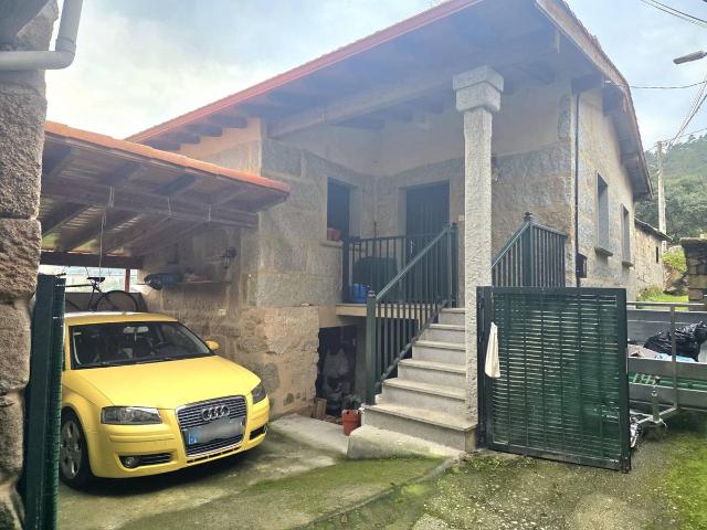 Chalet en venta en Centro, Ourense