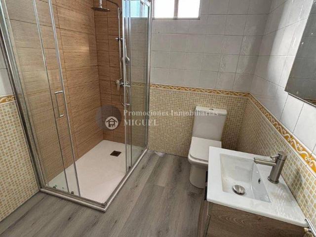Chalet en venta en Verín