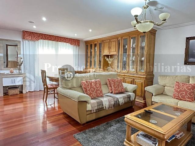 Chalet en venta en Verín