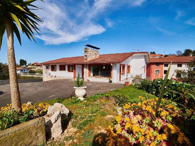 Chalet en venta en Llanes, Asturias