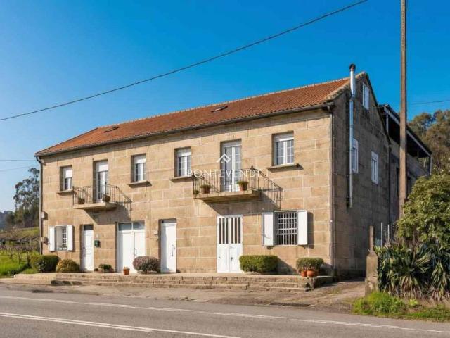 Chalet en venta en Vilaboa, Pontevedra