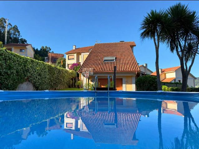 Chalet en venta en Vilaboa, Pontevedra
