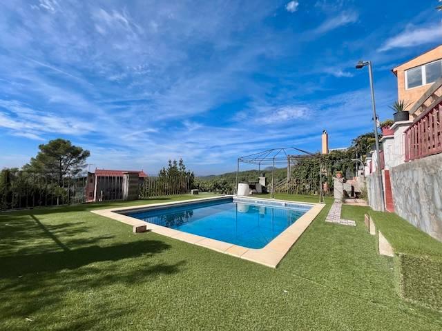Chalet en venta en Viladecavalls, Barcelona