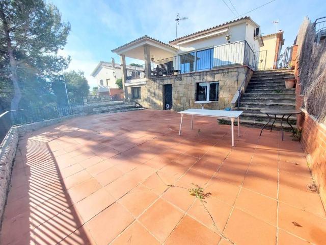 Chalet en venta en Viladecavalls, Barcelona