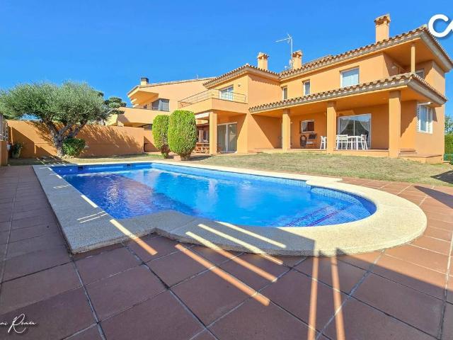 Villa en venta en Vilafant