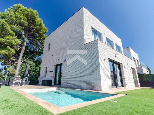 Chalet en venta en la Llosa, Baix Camp