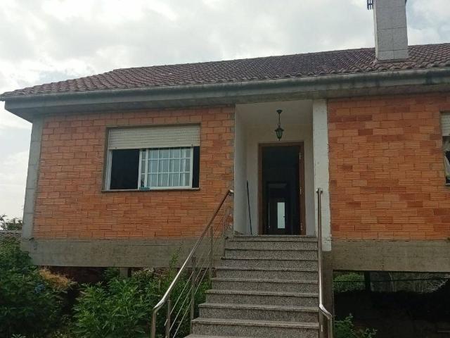 Chalet en venta en Ponteareas, O Condado