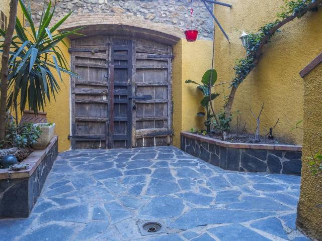 Villa en venta en Vilajuïga
