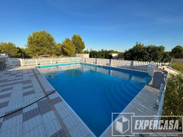 Chalet en venta en el Camp de Túria, Valencia