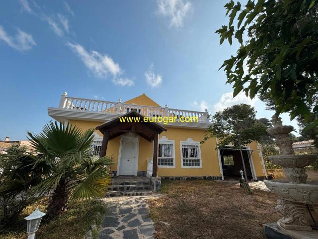 Chalet en venta en el Camp de Túria, Valencia