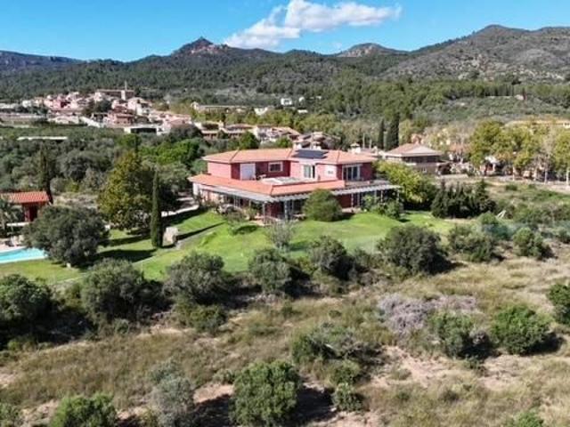 Villa en venta en Vilanova D'escornalbou