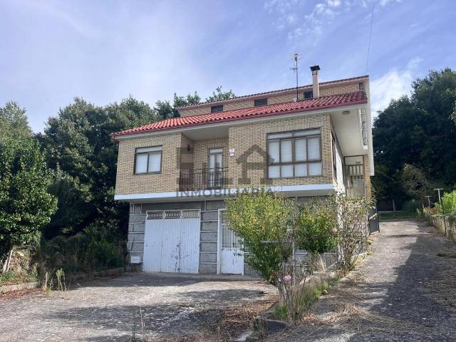 Chalet en venta en A Limia, Galicia