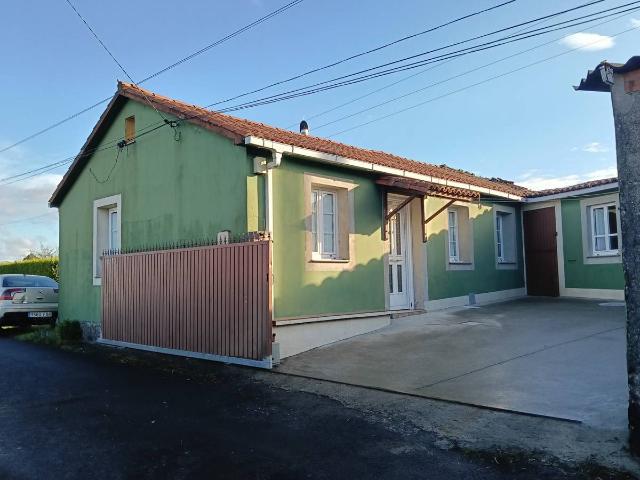 Chalet en venta en Vilasantar, Betanzos