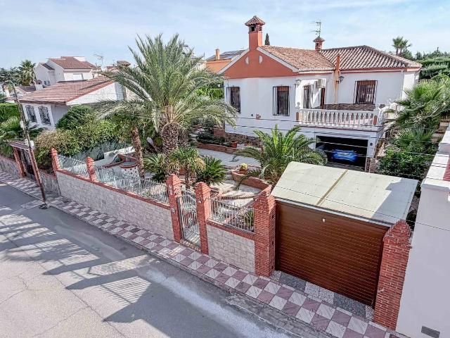 Chalet en venta en Comarca de la Vega de Granada, Andalucía