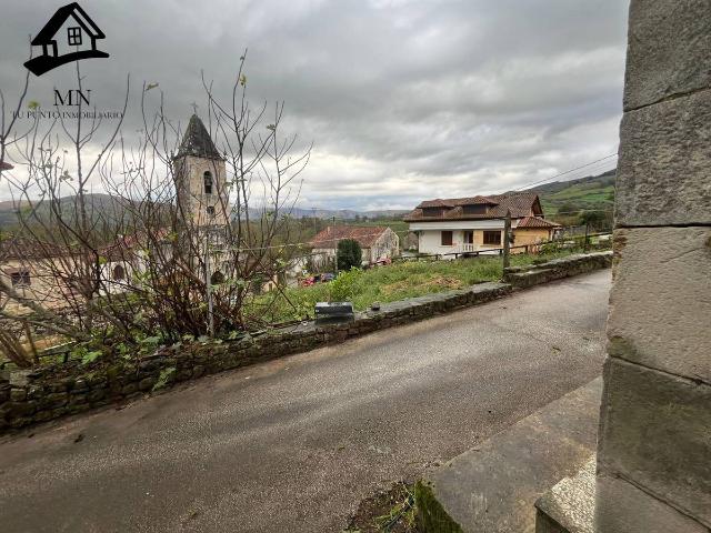Chalet en venta en Villacarriedo, Cantabria