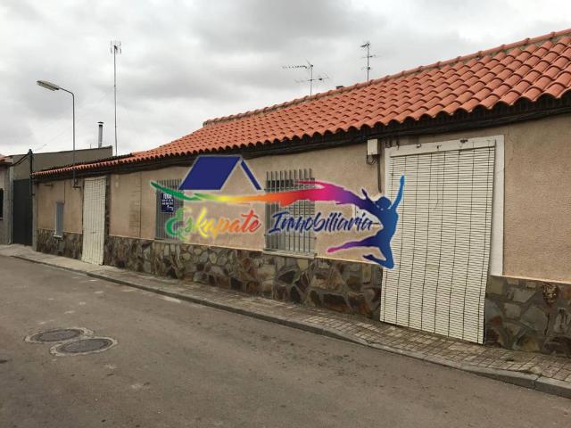 Chalet en venta en Villacañas