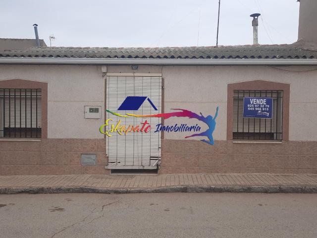 Villa en venta en Villacañas