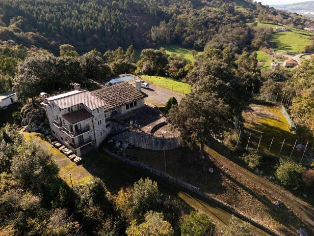 Chalet en venta en Villaescusa, Cantabria