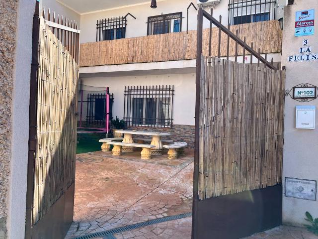 Chalet en venta en Villafranca De Los Caballeros, Castilla-La Mancha