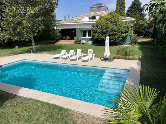 Chalet en venta en Villanueva De La Cañada, Madrid