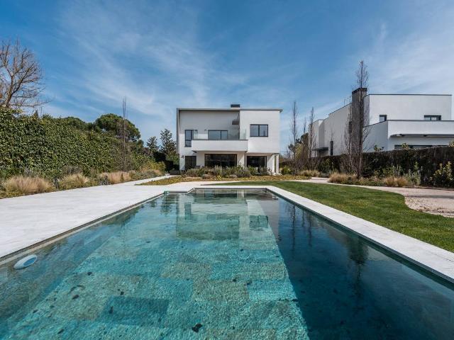 Chalet en venta en Villanueva De La Cañada, Madrid