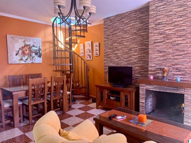 Villa en venta en Villagarcía De La Torre