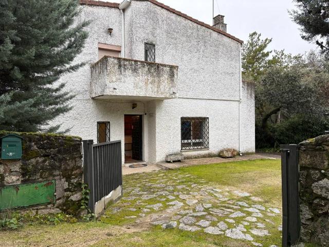 Chalet en venta en La Estación, Collado