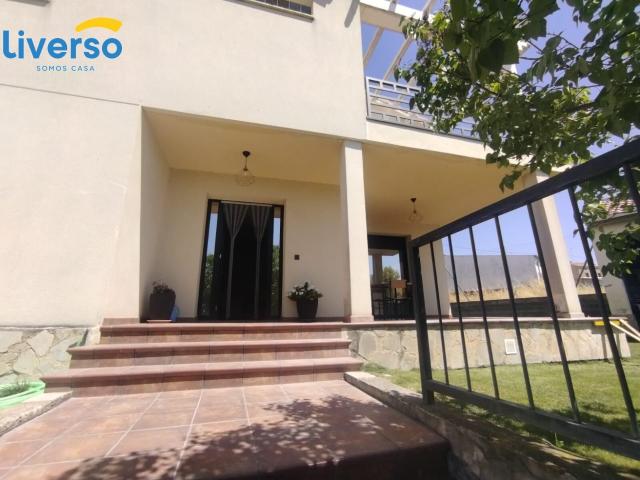 Chalet en venta en Villalbilla De Gumiel, Castilla y León