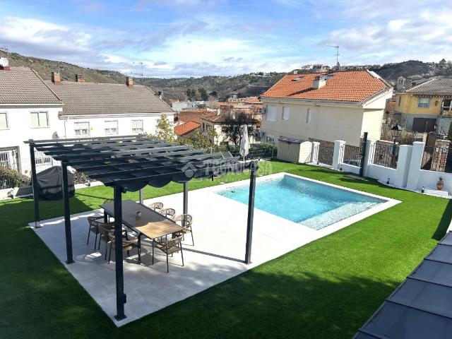 Chalet en venta en Villalbilla, Madrid